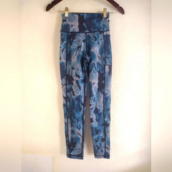 Sweaty Betty Super Sculpt 7/8 Pocket Leggings - Picture 2 of 6